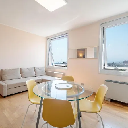Apartment In With Wifi *